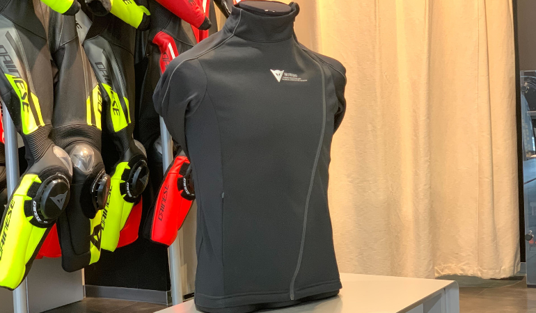 快適性と安全性を両立する冬用インナー選び